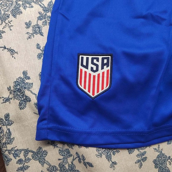 Nike Pulisic #10 Copa America USMNT Jersey Set - Picture 7 of 11